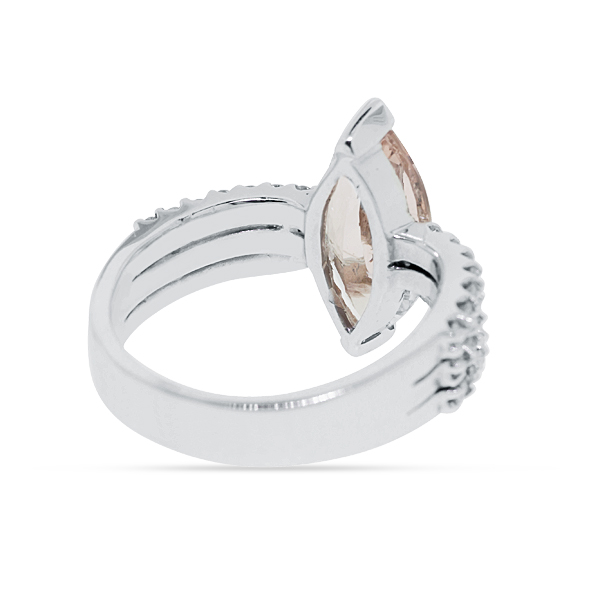 MORGANITE AND DIAM RING