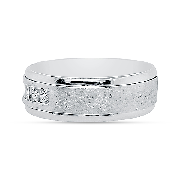 Stunning Estate Platinum (950)and Diamomd Ring