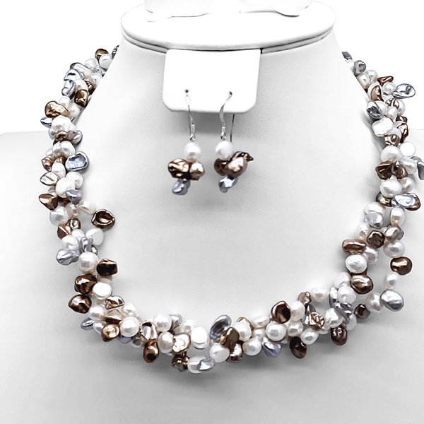 MULTI PEARL NECKLACE AND EARRING SET