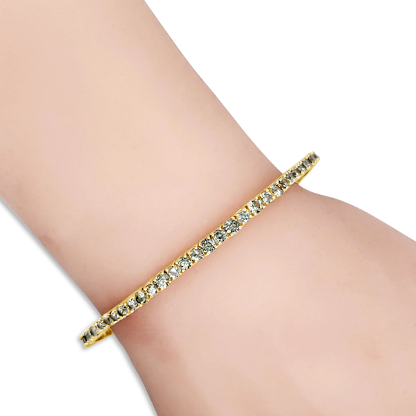 DEMANTOID AND GOLD BRACELET
TENNIS STYLE BRACELET