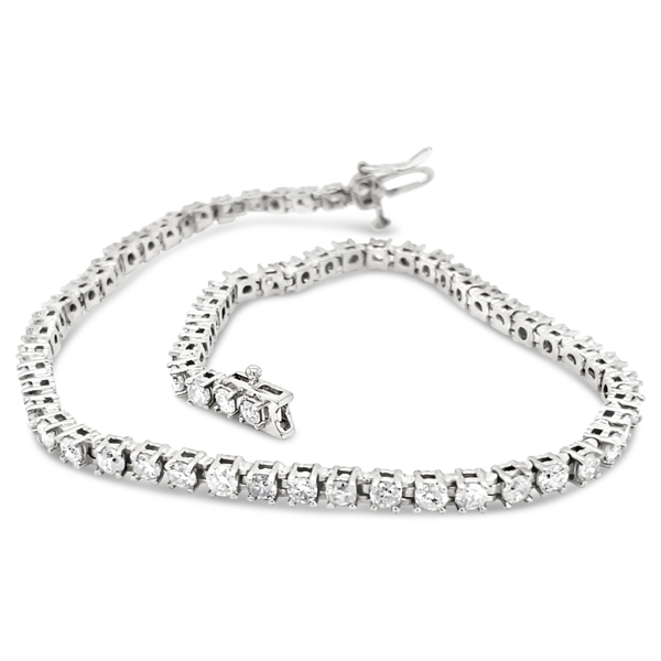 DIAMOND BRACELET
TENNIS BRACELET STYLE